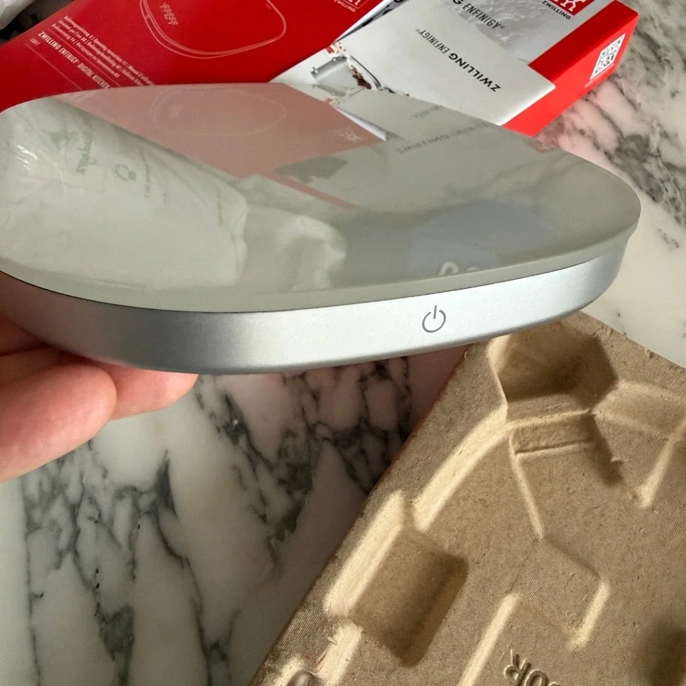 Zwilling Enfinigy Digital Kitchen Scale White Rechargeable Model‎ 53011